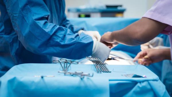 Unvaccinated US hospital patient denied heart transplant: Reports