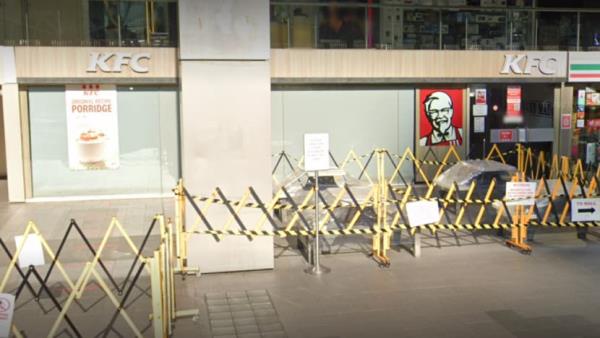 KFC fined for failing to ensure diners kept in groups of two at Far East Plaza outlet